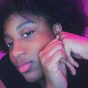 Meet your Posher, Isis